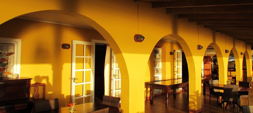 Paradise Beach Hotel Кингстаун Екстериор снимка