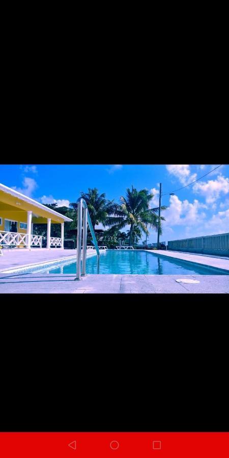 Paradise Beach Hotel Кингстаун Екстериор снимка